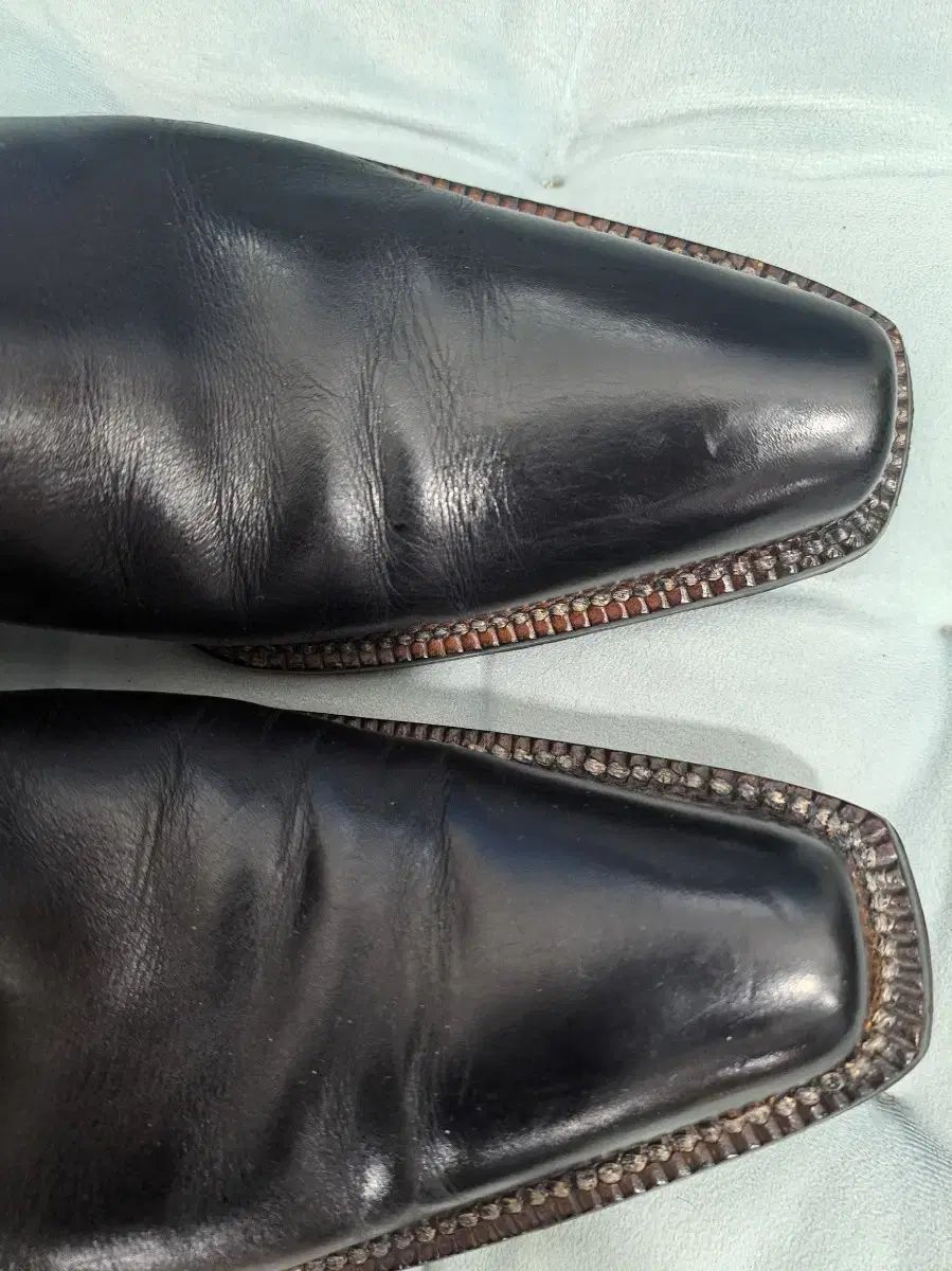 シルヴァーノサセッティ