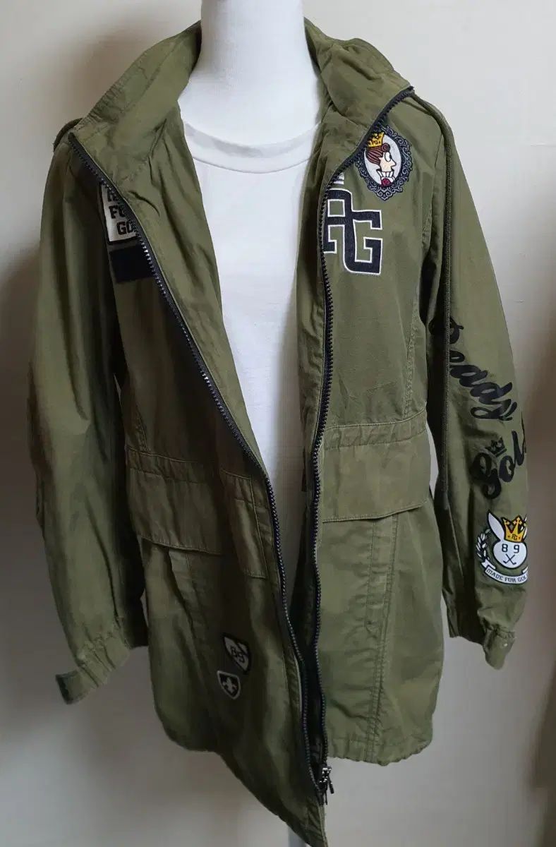 パーリーゲイツ PEARLY GATES レディース ゴルフ マウンテンパーカー ウィンドブレーカー 55 66