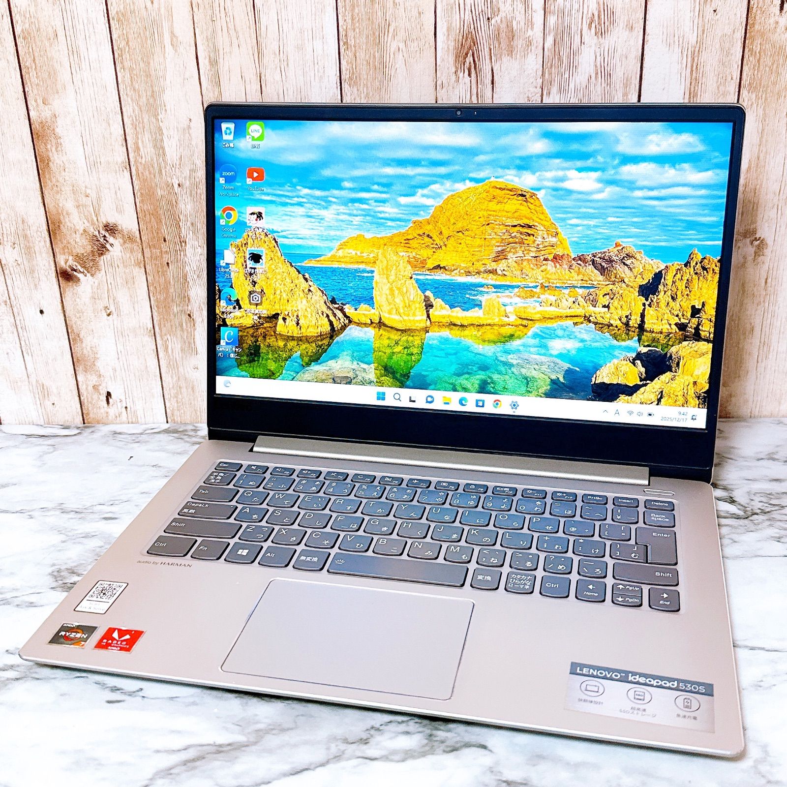 美品✨Ryzen7＆爆速SSD256GB/メモリ8GB✨カメラ レノボ すぐ使える