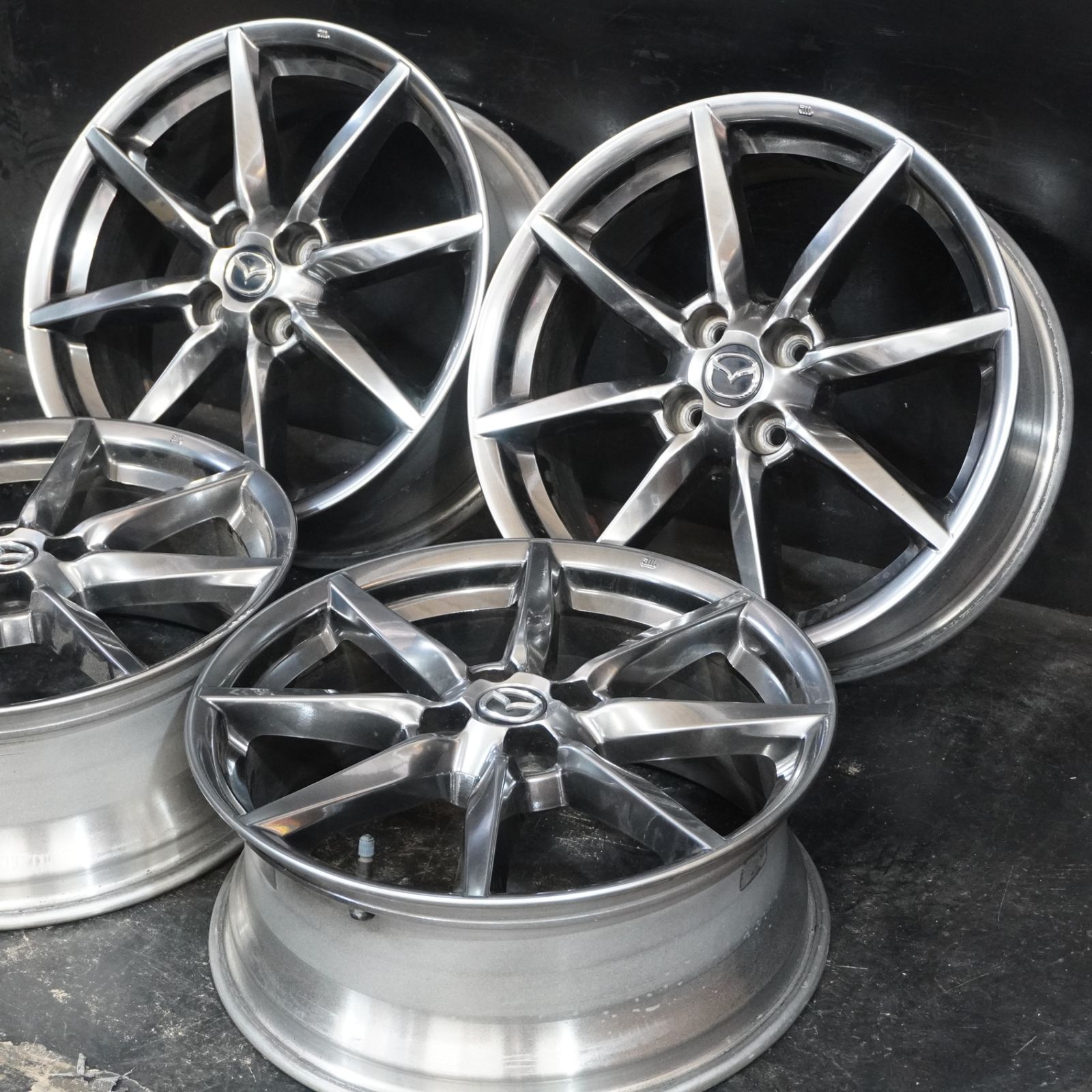 マツダ ND ロードスター RF 17 7 J 45 100 4 H 4本 戻しに デミオ マツダ2流用可