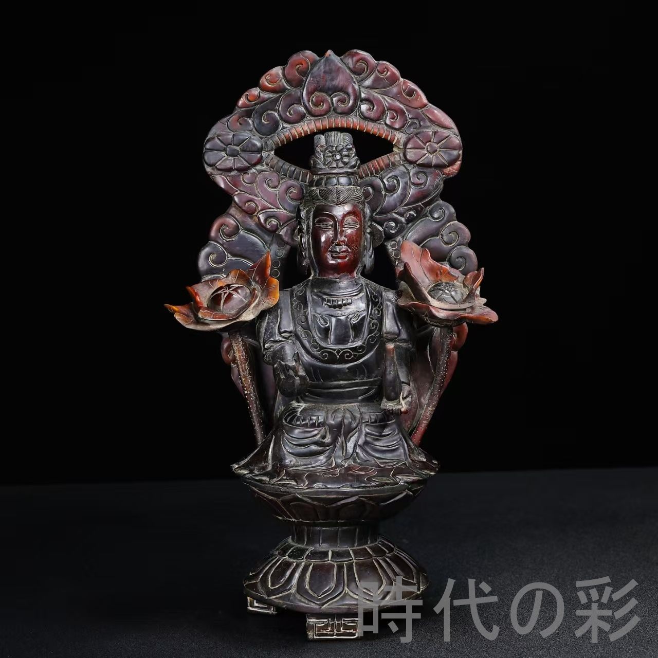 中国古美術 旧蔵 牛角 蓮花観音像 牛角彫刻 仏教美術 観音菩薩 開運 守護 唐物 細工 古玩 古美味 古賞物 古置物