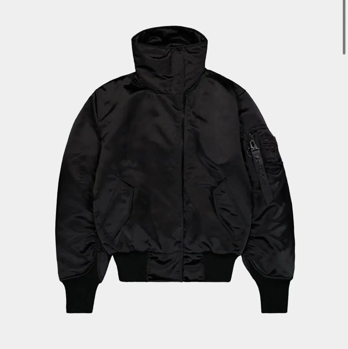 アルファインダストリーズ ペ器具 アウター