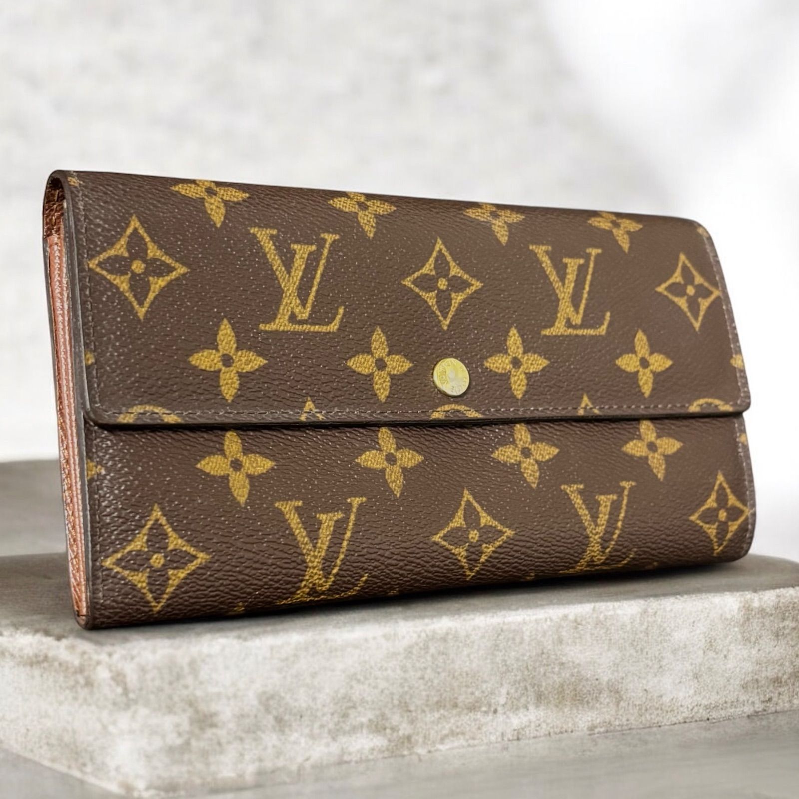 良品 ルイヴィトン ポルトフォイユ サラ モノグラム 二つ折り財布 CA1918 良品 ルイヴィトン ポルトフォイユ サラ モノグラム 二つ折り財布