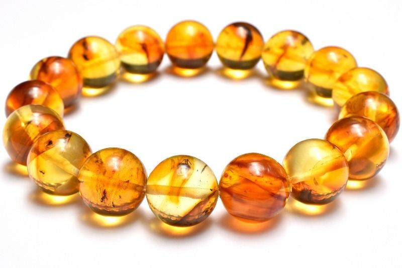 虫入り琥珀アンバー 11.5