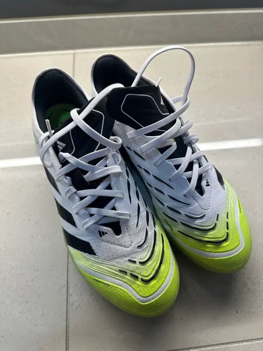 アディダス プレデター プロ tf 270