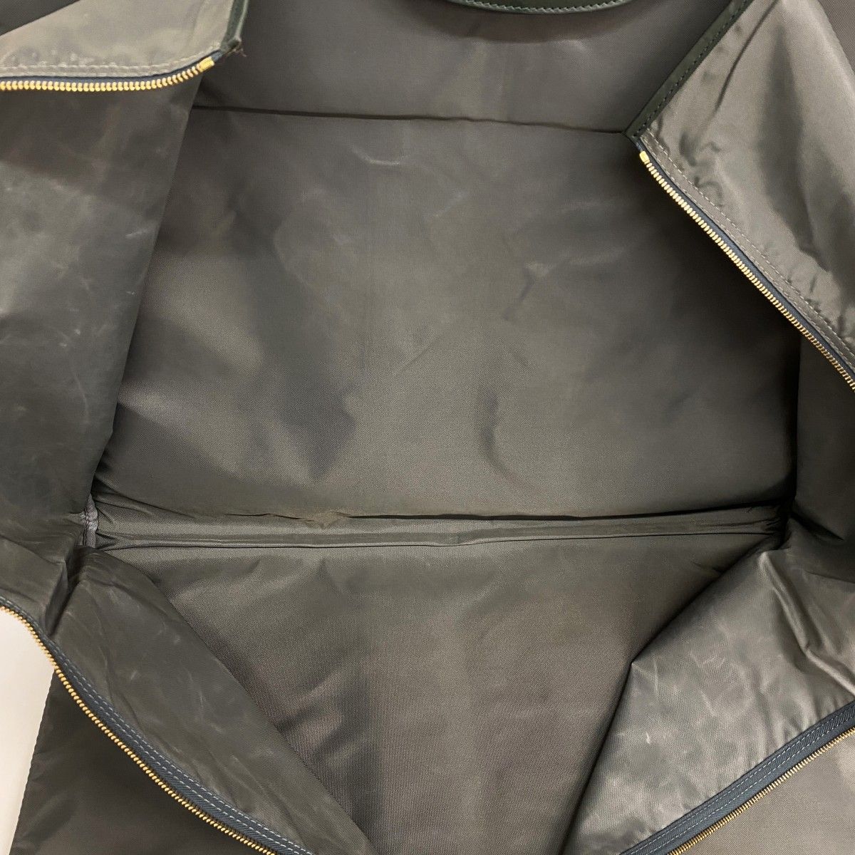 ☆SALE【5pa0689】ルイヴィトン ガーメントケース タイガ ベーリング