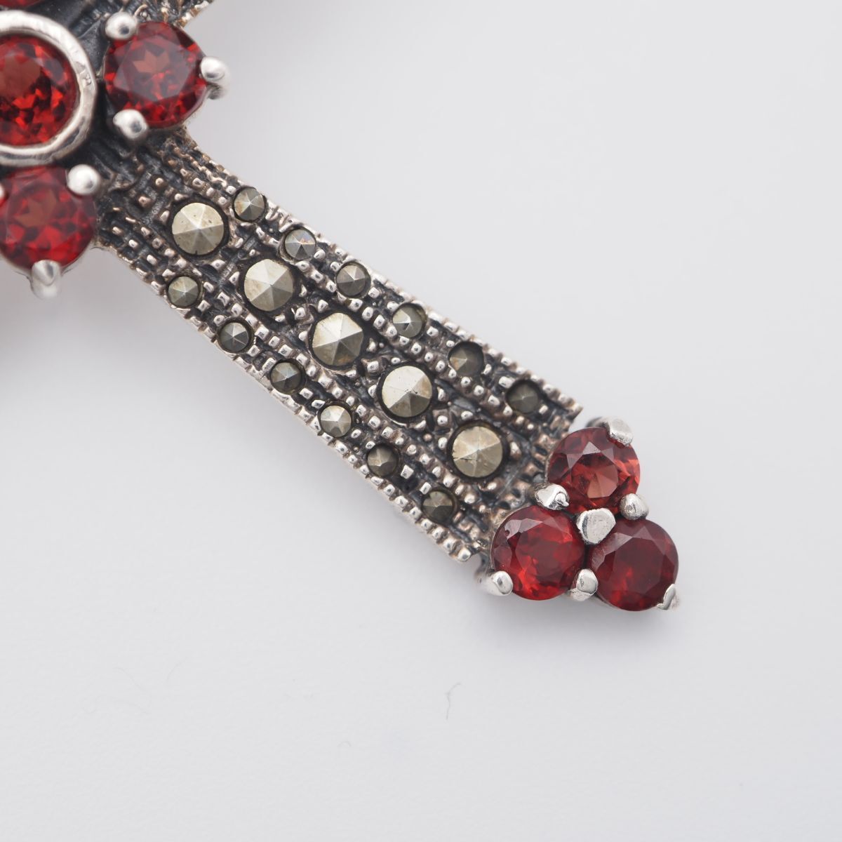  J 931 ガーネット マーカサイト マルカジット 925刻印 ペンダント トップ クロス デザイン シルバー チャーム ヘッド 誕生石 チャーム アクセサリー