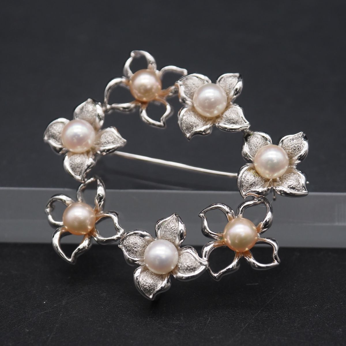 SILVER 本真珠 パールリースブローチ サークル クリスマス ヴィンテージ SILVER 本真珠 パールリースブローチ サークル クリスマス ヴィンテージ