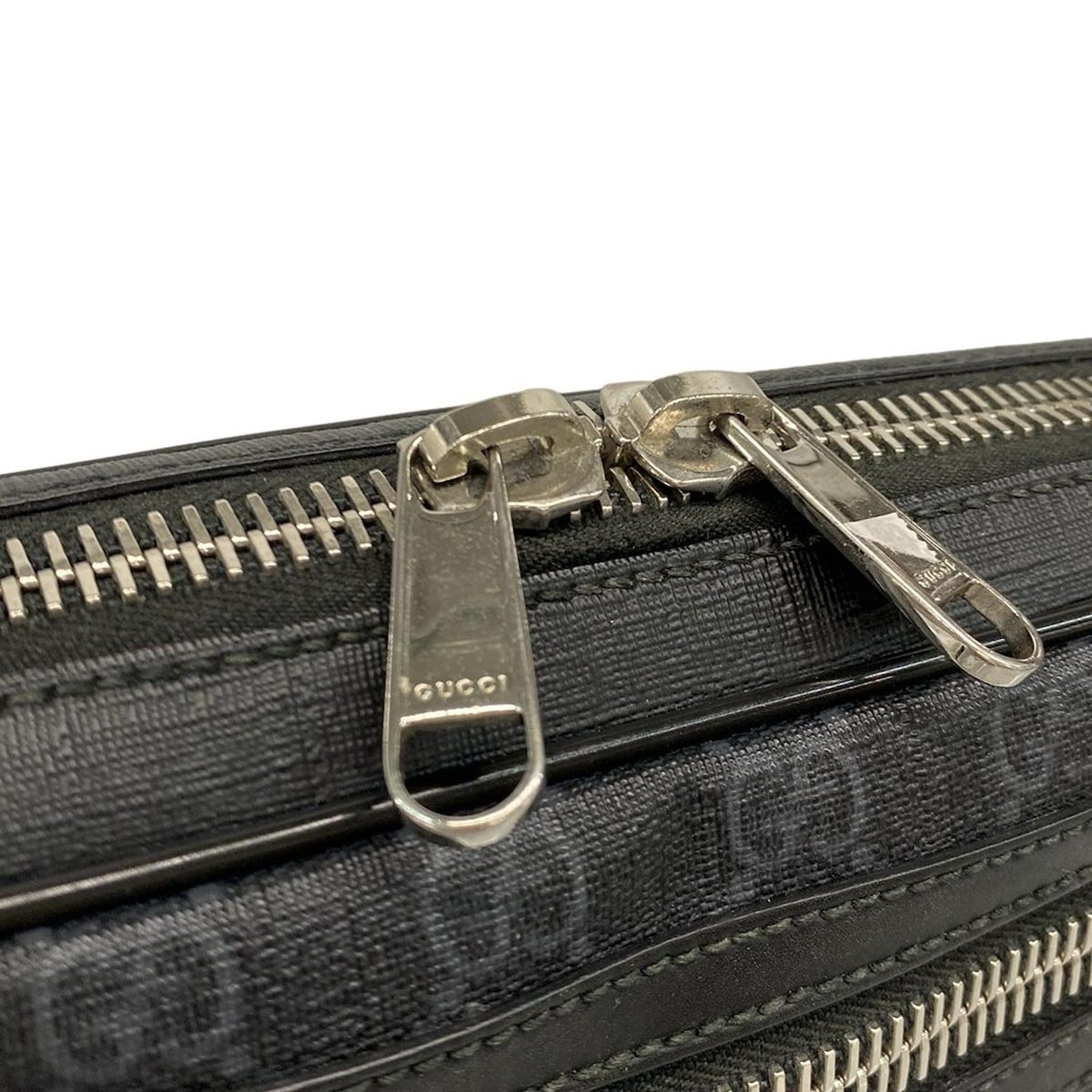 黒×ライトグレー