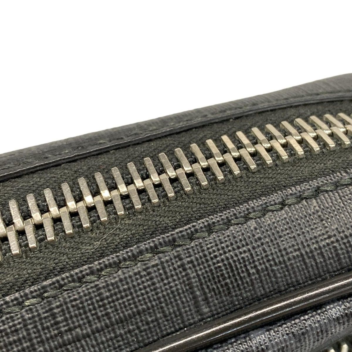 ウエストポーチ