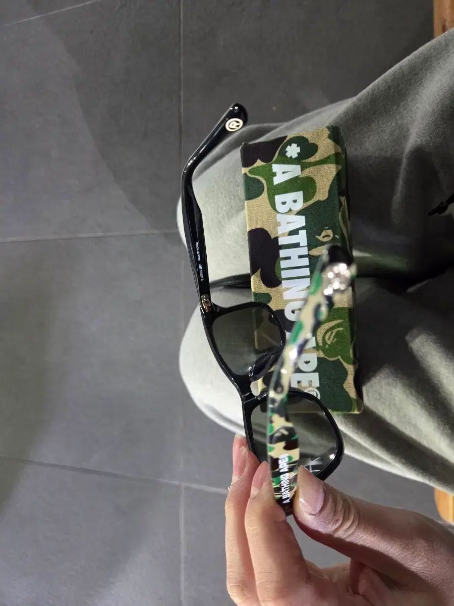  BAPE® カモフラージュ サングラス KIDS サングラス 小物