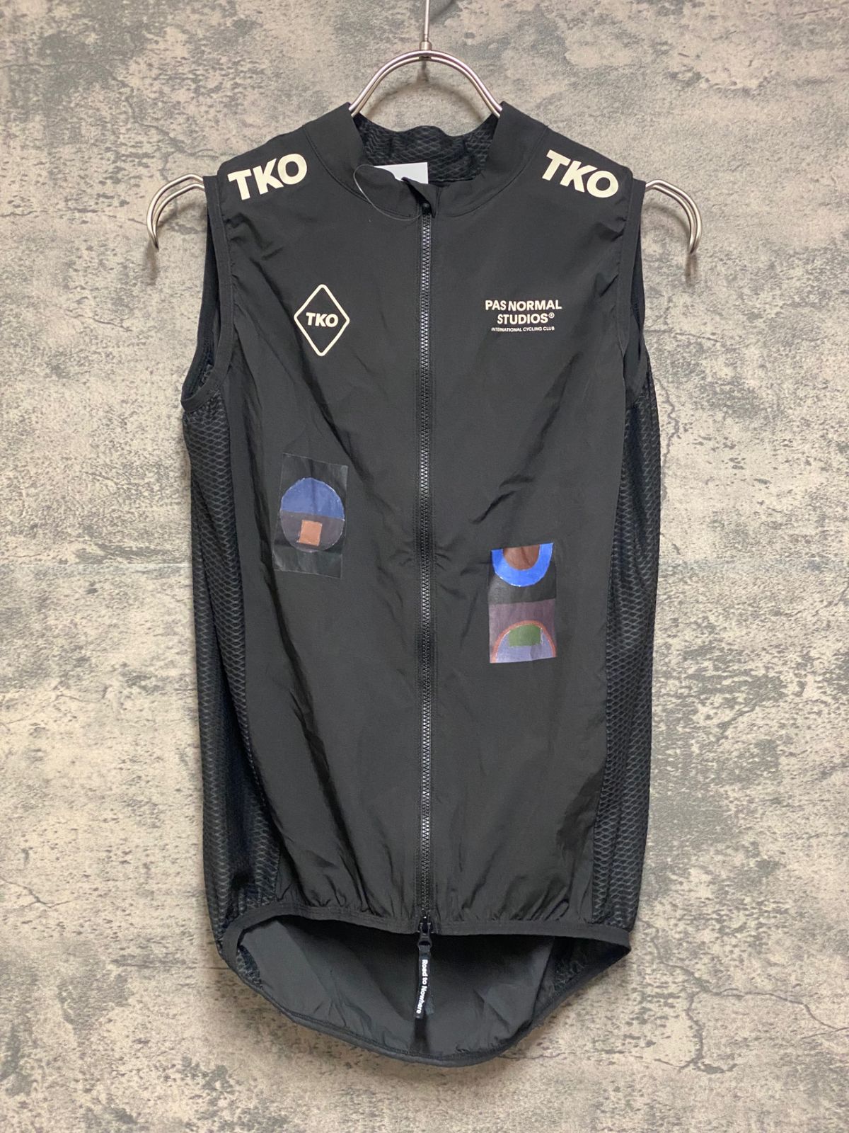 JR932 パスノーマルスタジオ PAS NORMAL STUDIOS T.K.O. Mechanism Stow Away Gilet ジレ サイクルベスト 黒 M