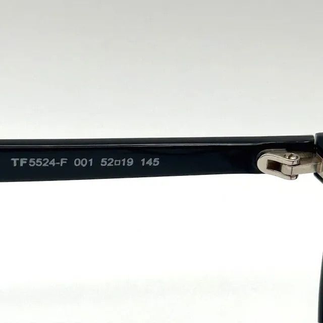 トムフォード TF5524F 001 52 伊達メガネ サングラス 124294 - メルカリ