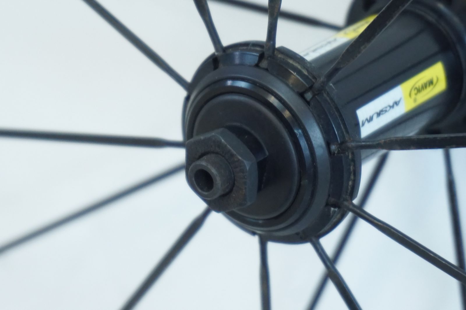 マビック アクシウ厶 Disc ホイール MAVIC AKSIUM シマノ11s MAVIC 「マビック」 AKSIUM シマノ 11S ホイールセット / バイチャリ