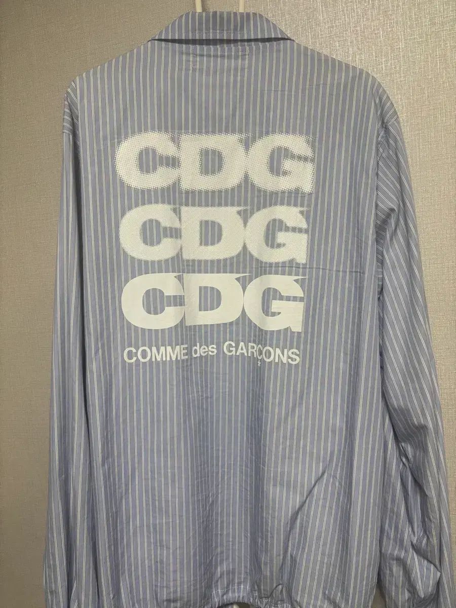 CDG ストライプ　コーチジャケット CDG ストライプ コーチジャケット M - メルカリ
