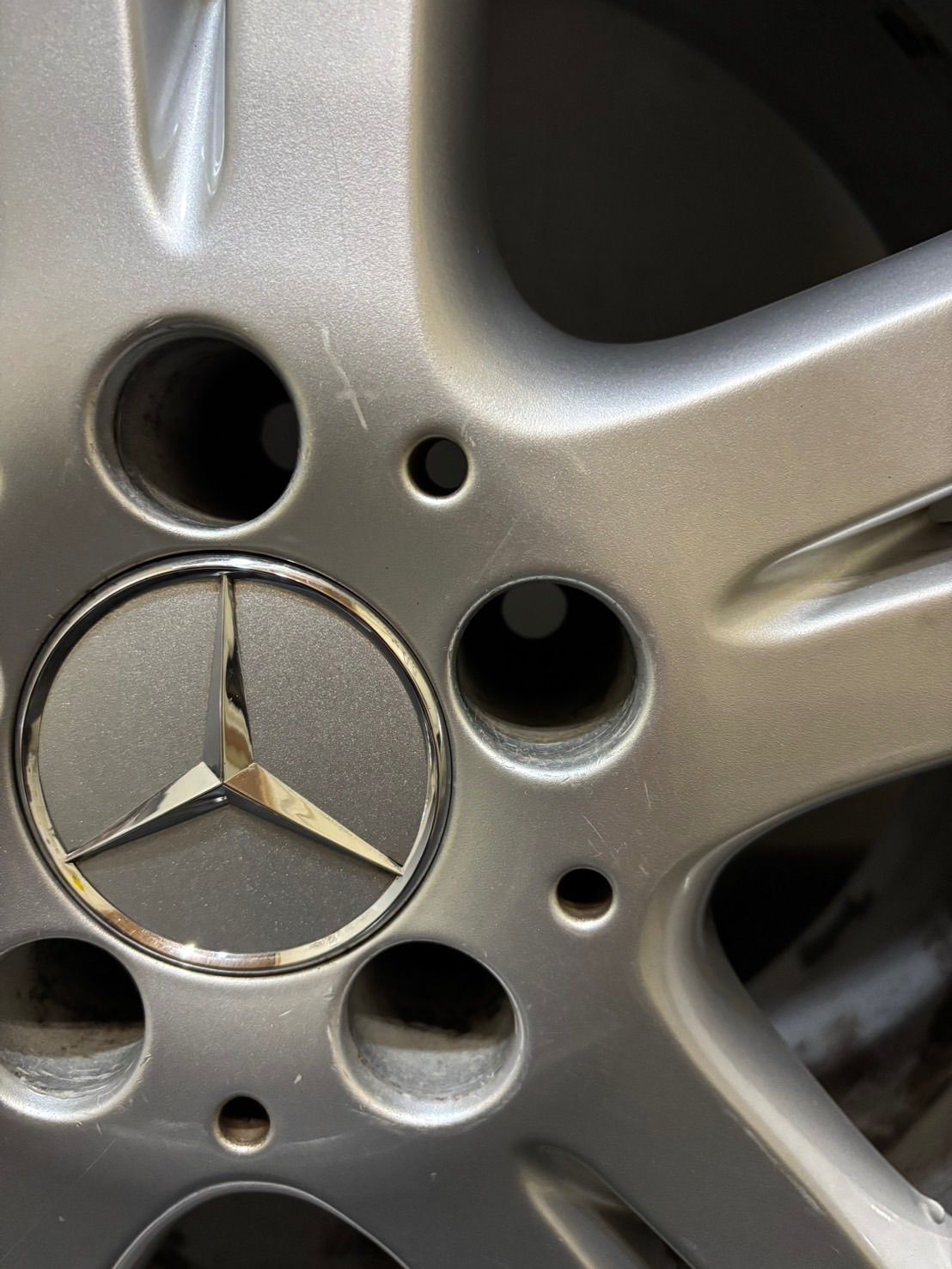  245 45 R 17 EAGLE LS EXE 23年製 ベンツ W 211 Eクラス 17インチ 8 J 38 112 5 H 夏タイヤ 4本 南7 L 111 17インチ タイヤ ホイールセット