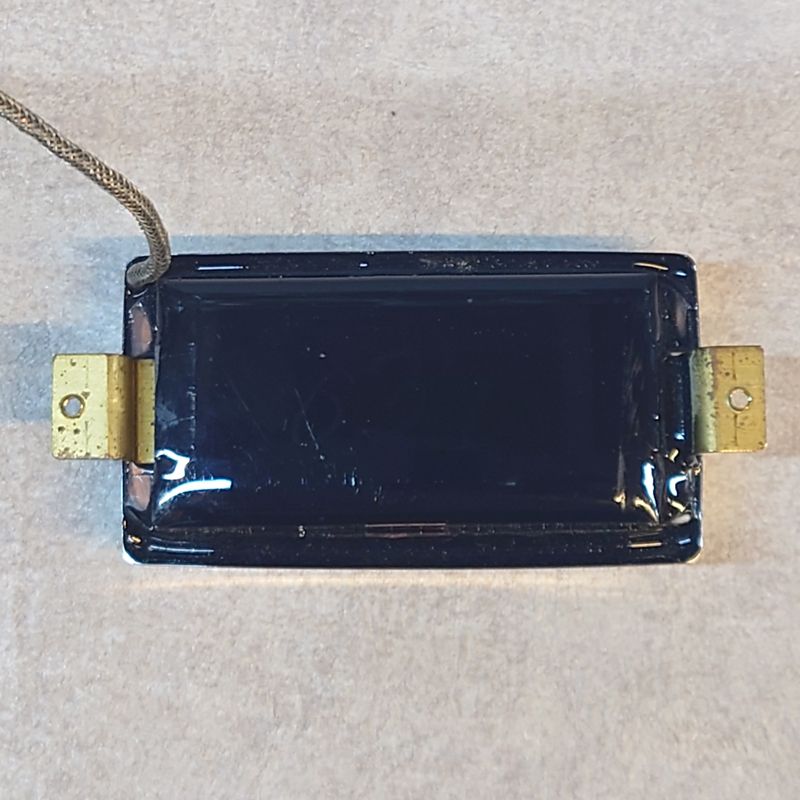 Bass ピックアップ