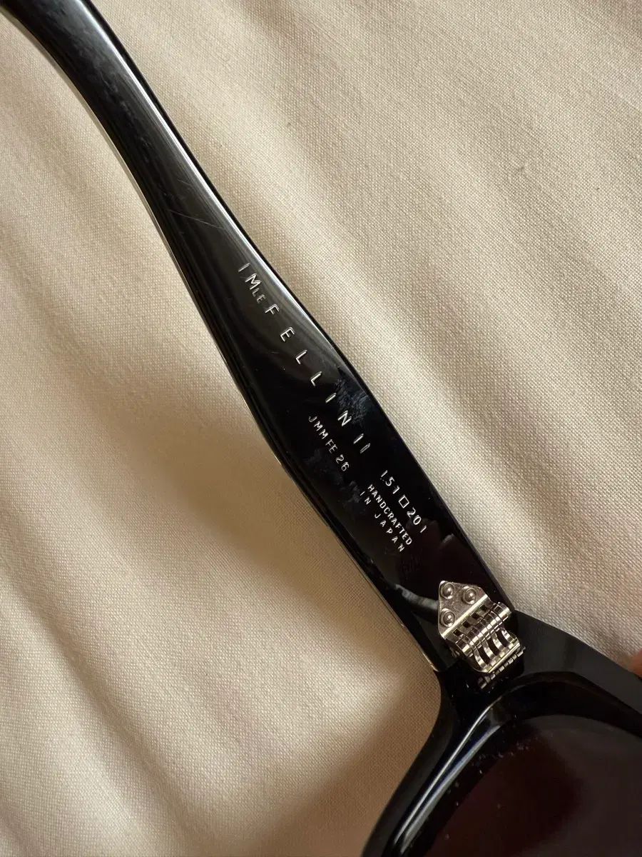 フェリーニ ブラック