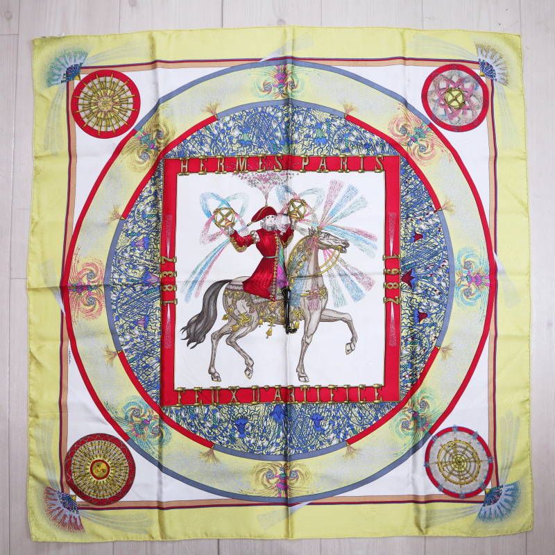 HERMES FEUX D' ARTIFICE エルメス 技巧の火 カレ90 シルク 大判