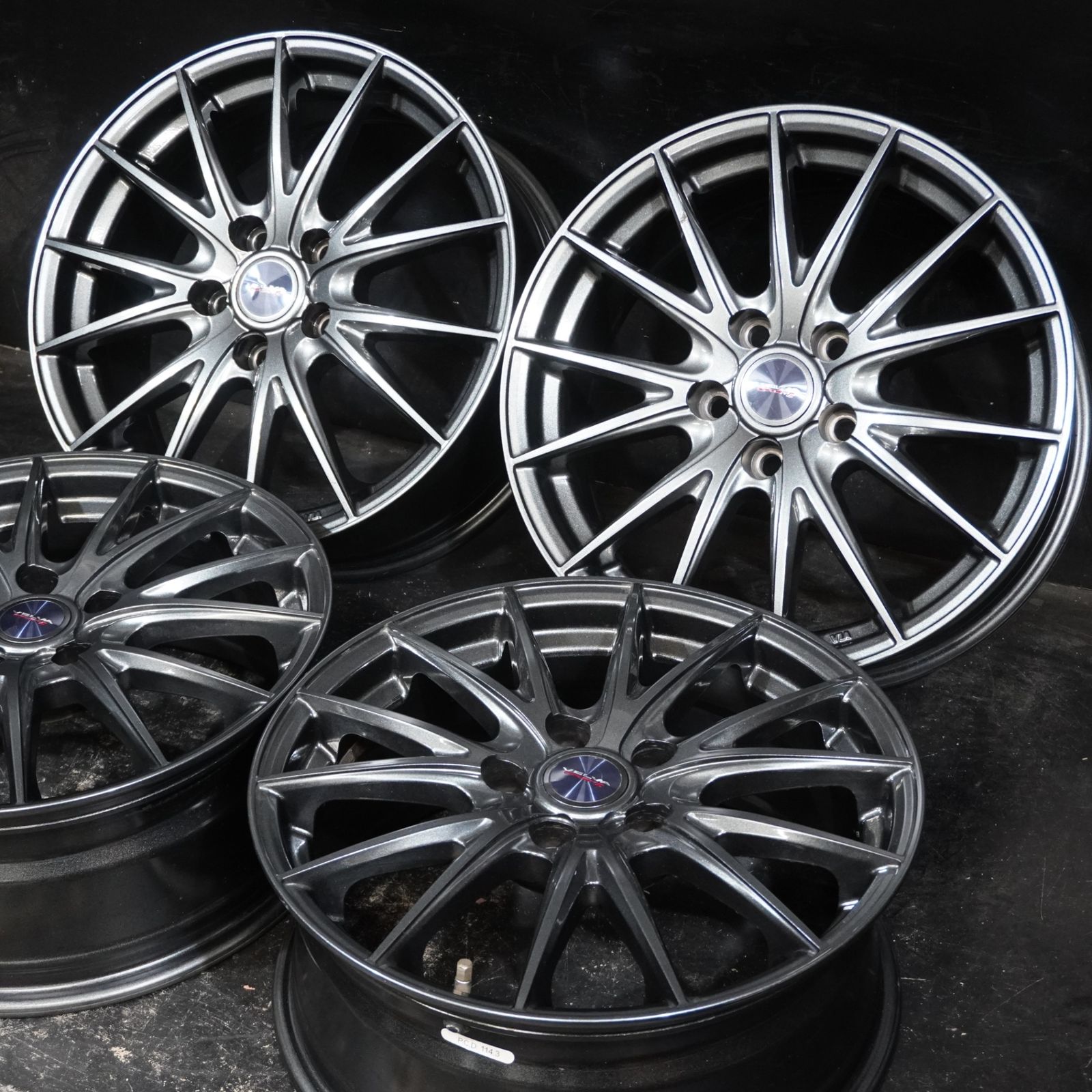 Weds VELVA 17 7 J 47 114 3 5 H 4本 CX 8 エクストレイル等