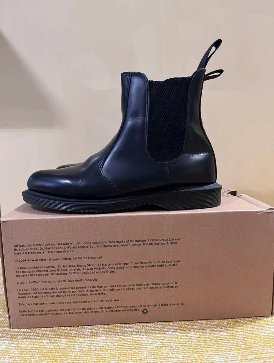 DR. MARTENS ドクターマーチン チェルシーブーツ UK 3