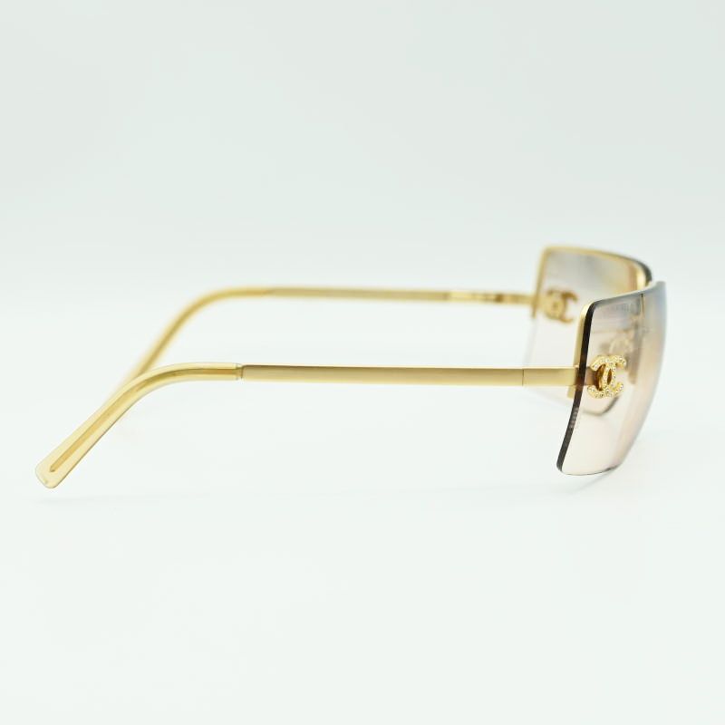 シャネル ゴールドフレーム ハーフリムレス サングラス ココマーク CHANEL シャネル サイドココマーク ラインストーン ハーフリム