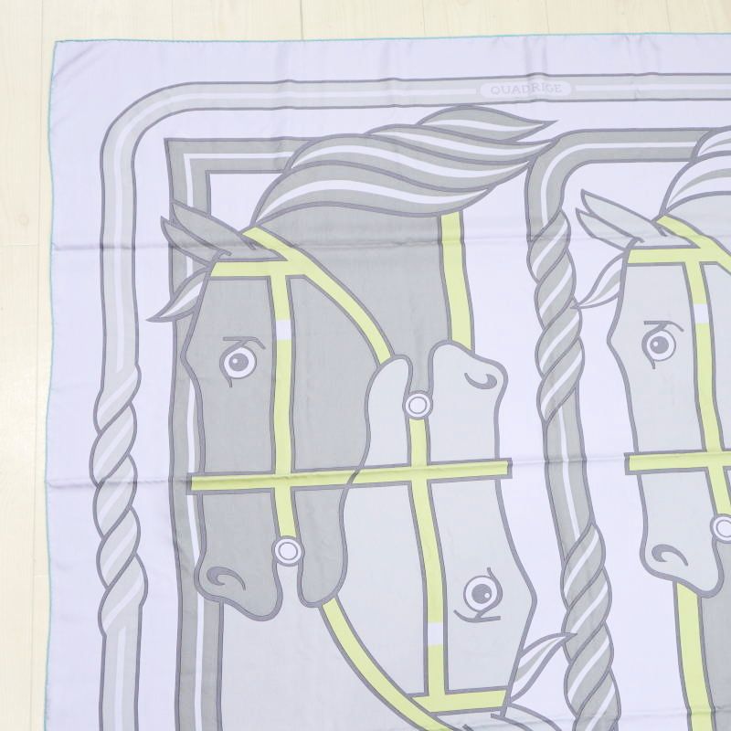 HERMES エルメス カドリージュ サーティント 馬柄 カレ140 シルク 大判スカーフ ライトブルー M 09-k 041