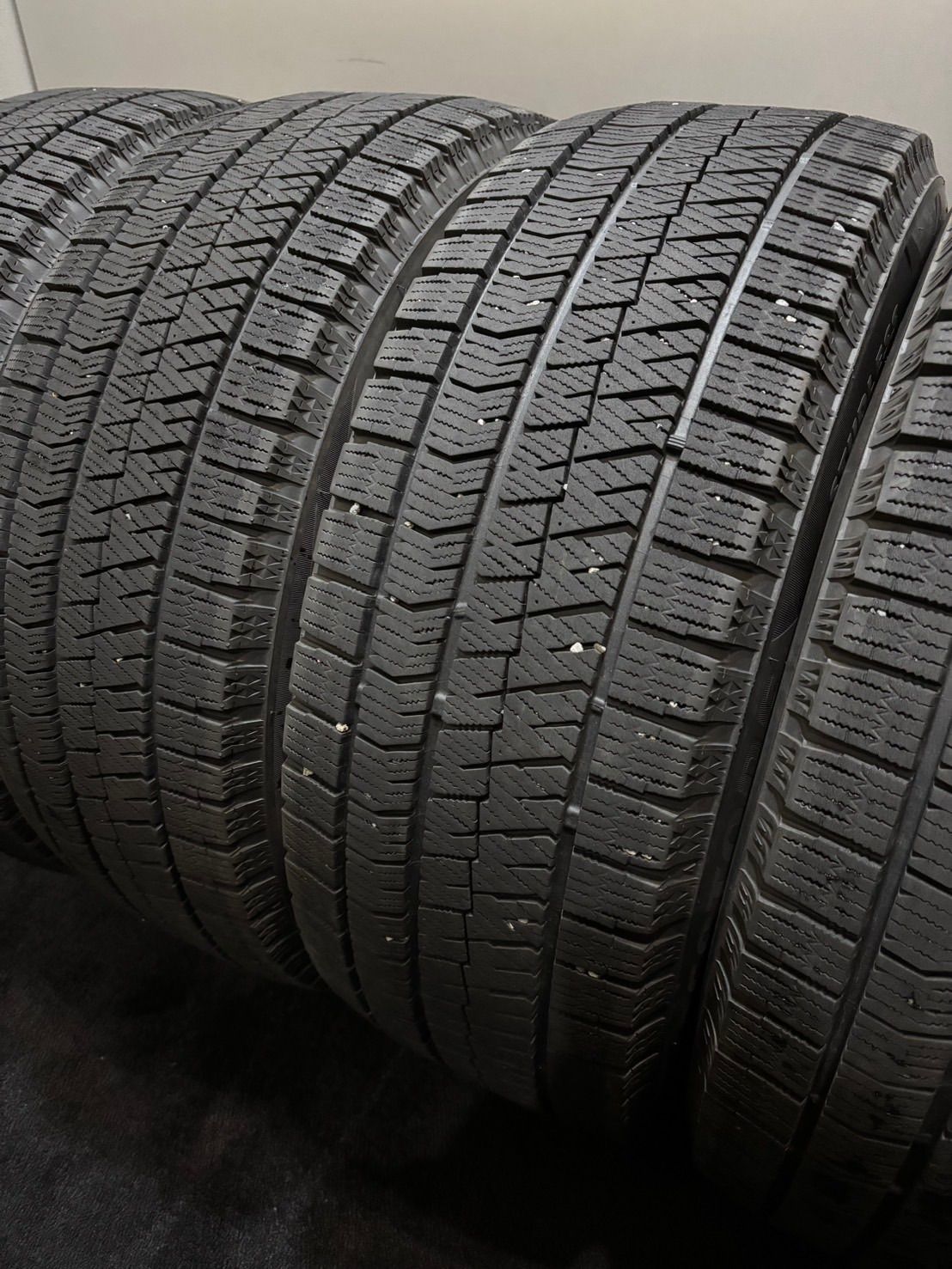 215 55 R 17 VRX 2 22年製 スタッドレス 4本 ブリヂストン ブリザック クラウン ヴェゼル CX 3 南3 L 114