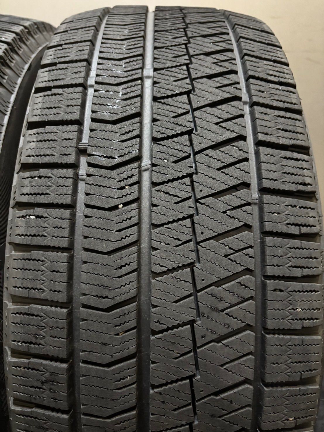 215 55 R 17 VRX 2 22年製 スタッドレス 4本 ブリヂストン ブリザック クラウン ヴェゼル CX 3 南3 L 114