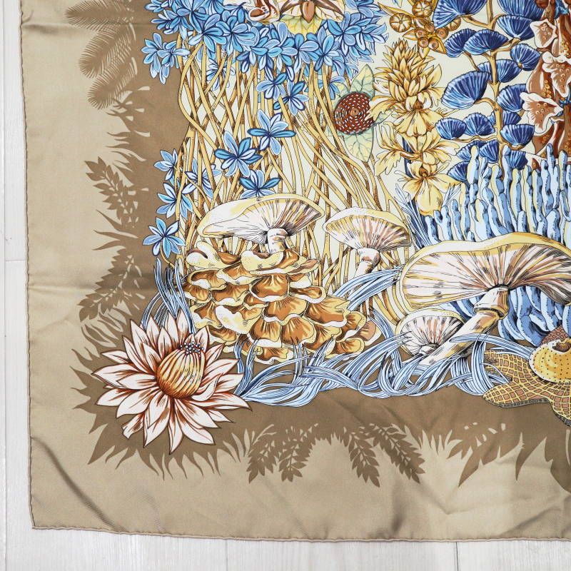 HERMES L'Ile Deserte エルメス 無人島 カレ90 シルク 大判スカーフ