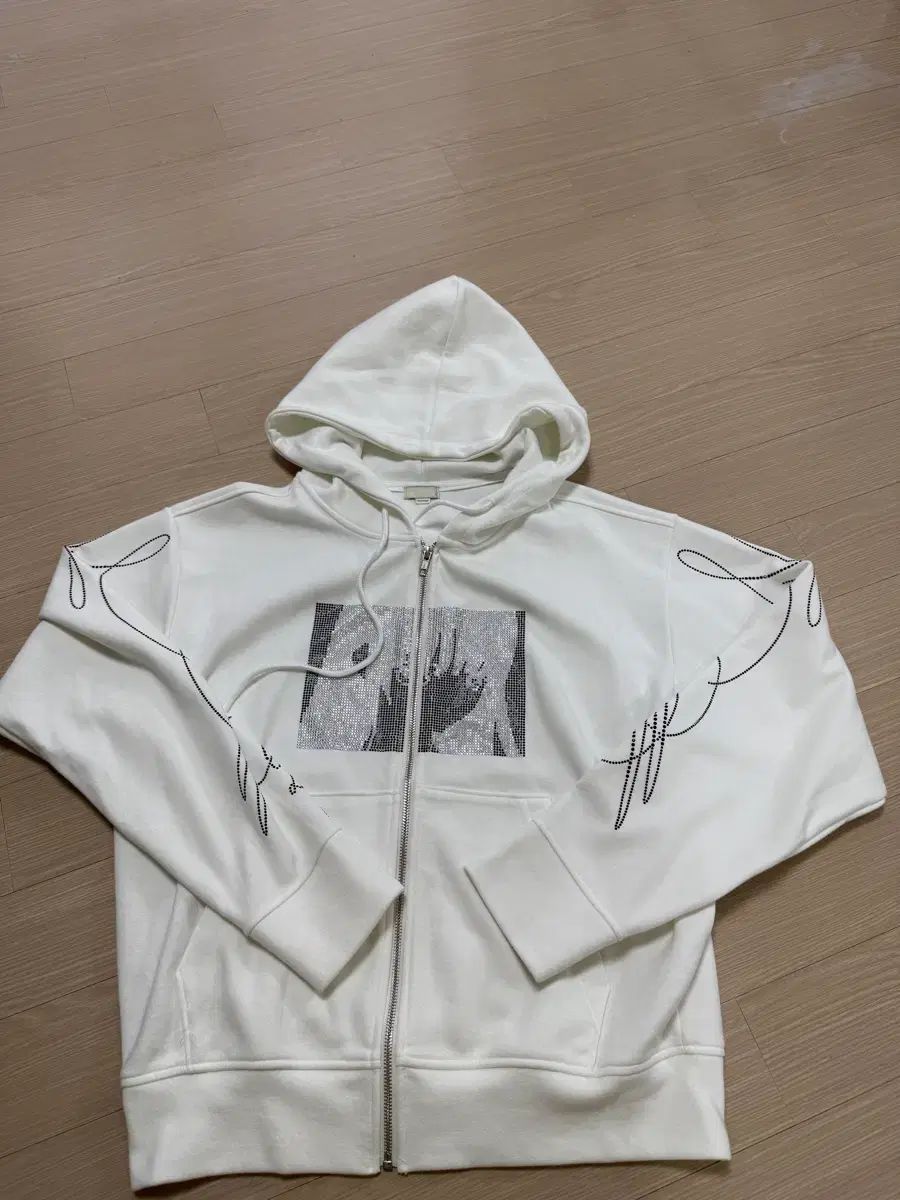 ボネ bonnae ラインストーン ジップアップ フーディ 白