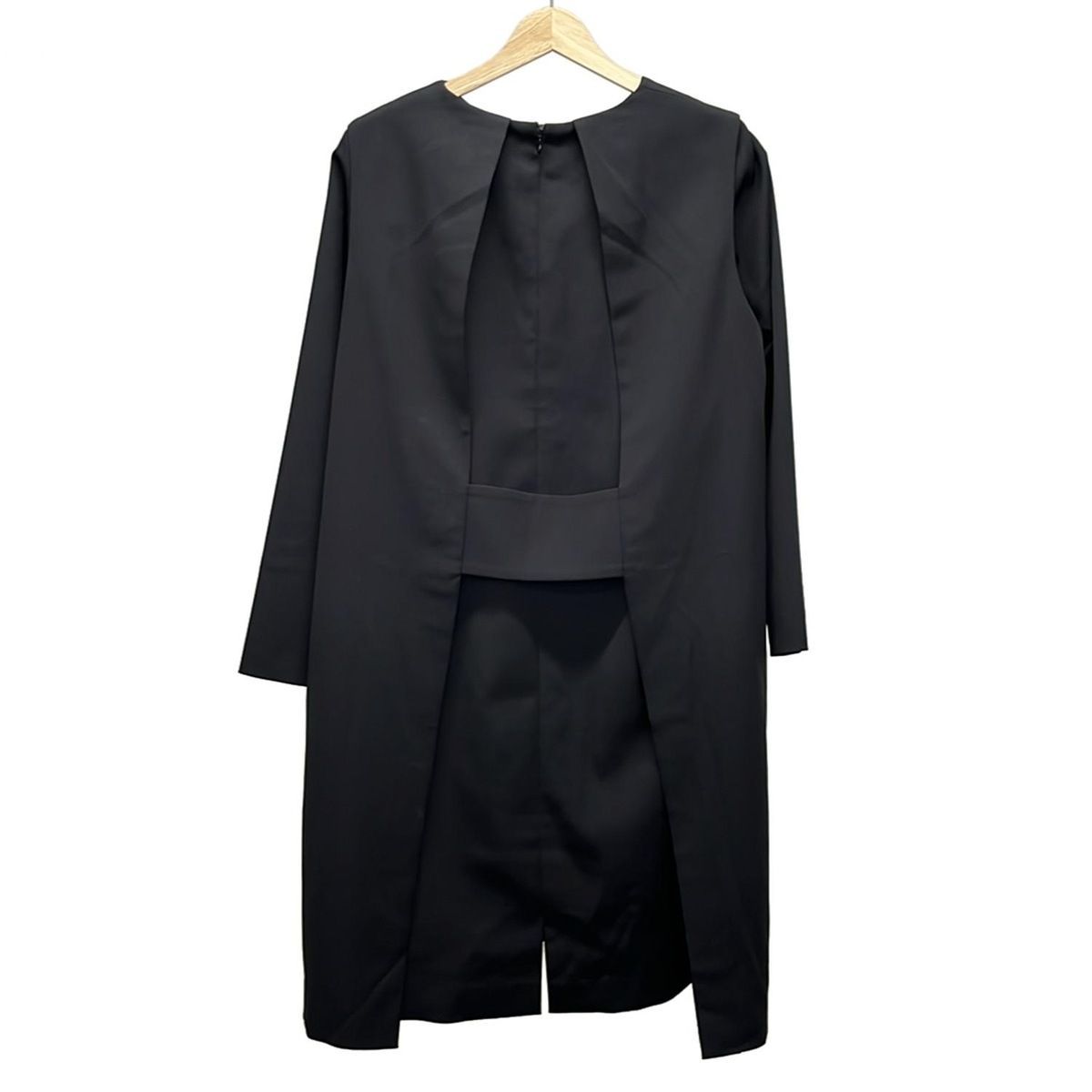 ADORE アドーア ワンピース サイズ38 M レディース - ダークネイビー クルーネック 長袖 ロング