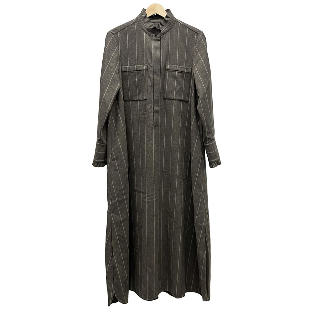 エブール　ワンピース　38 白 ebure(エブール) ワンピース サイズ38 M レディース - 白×グリーン