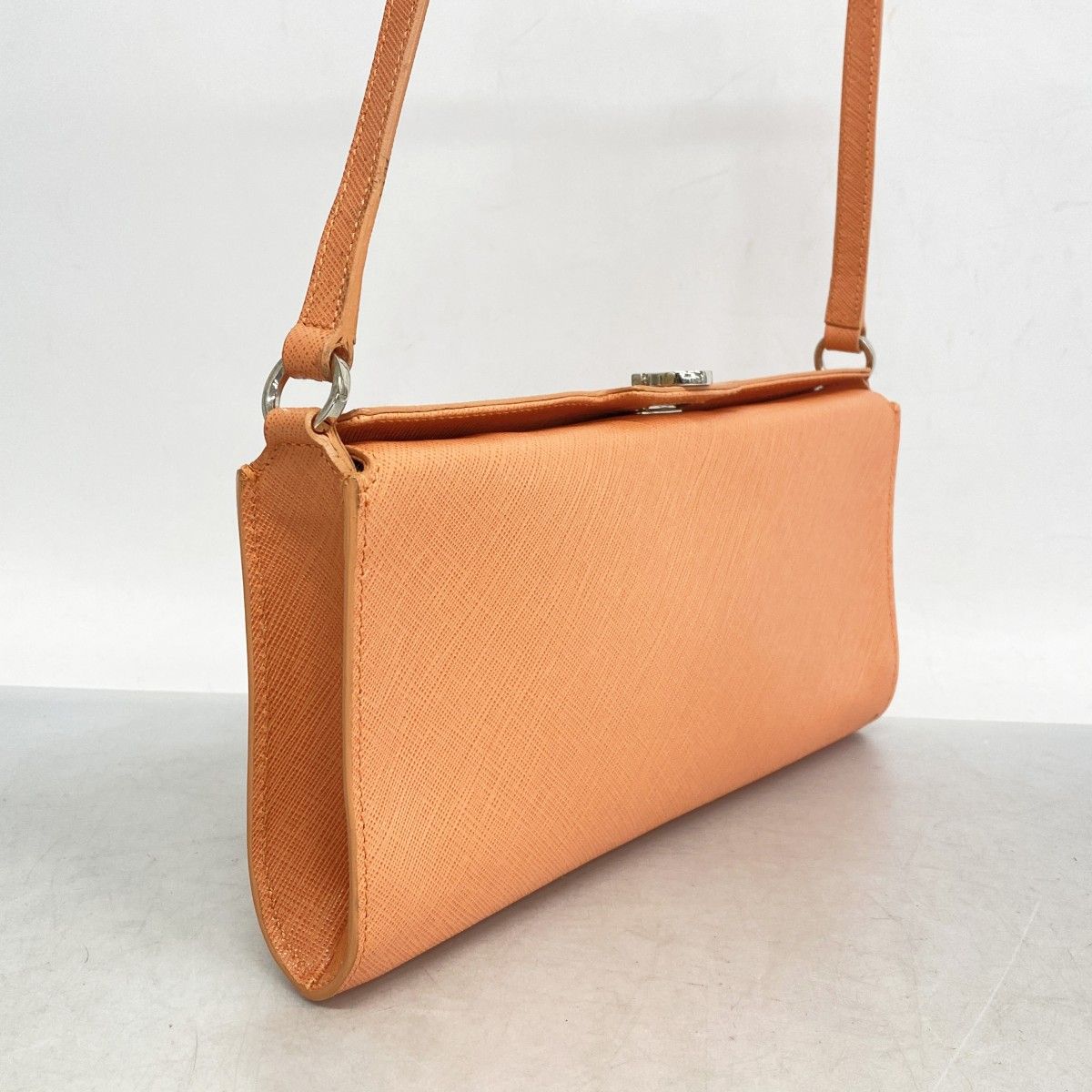 5pb2818】サルヴァトーレフェラガモ ショルダーバッグ ガンチーニ