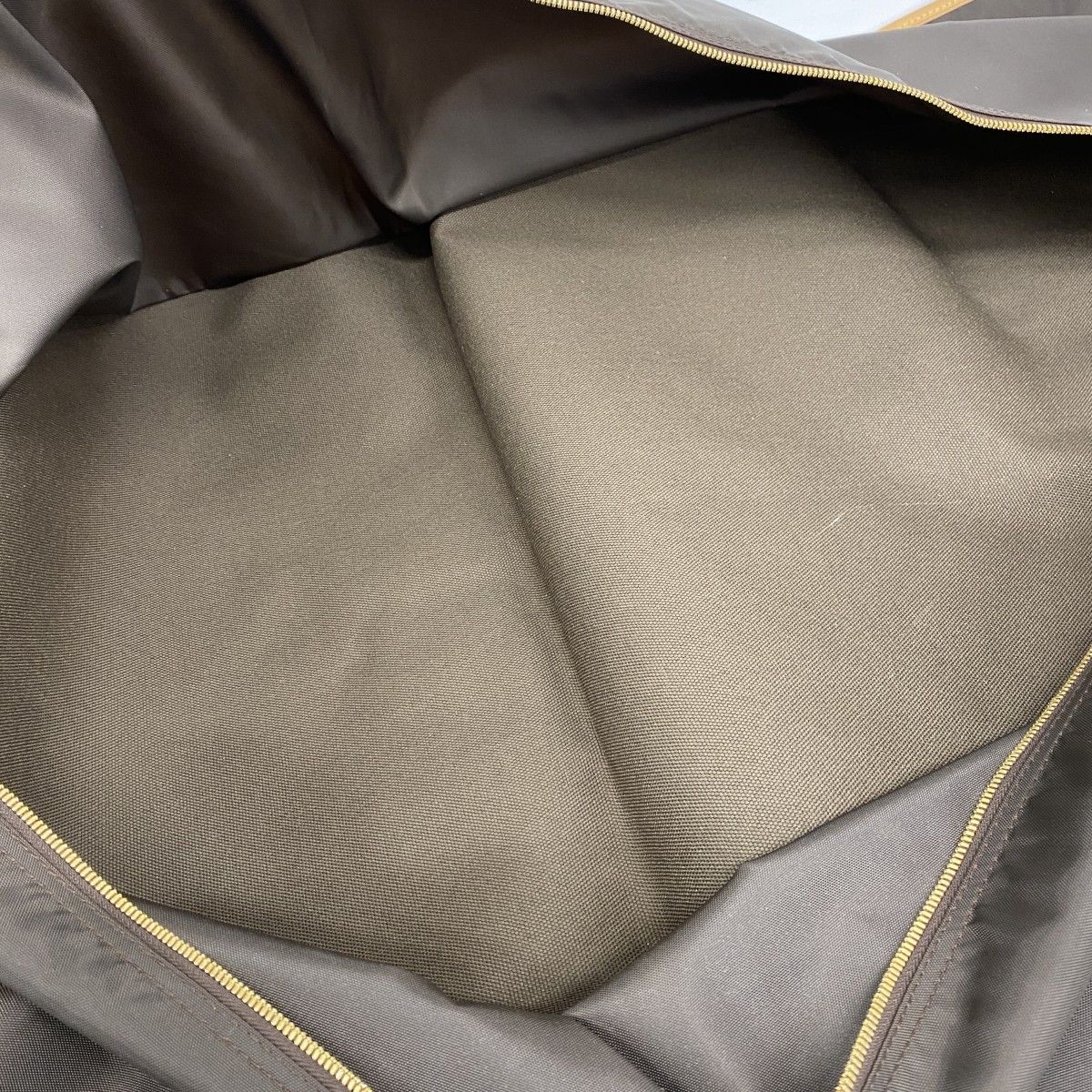 ブラウン メンズ