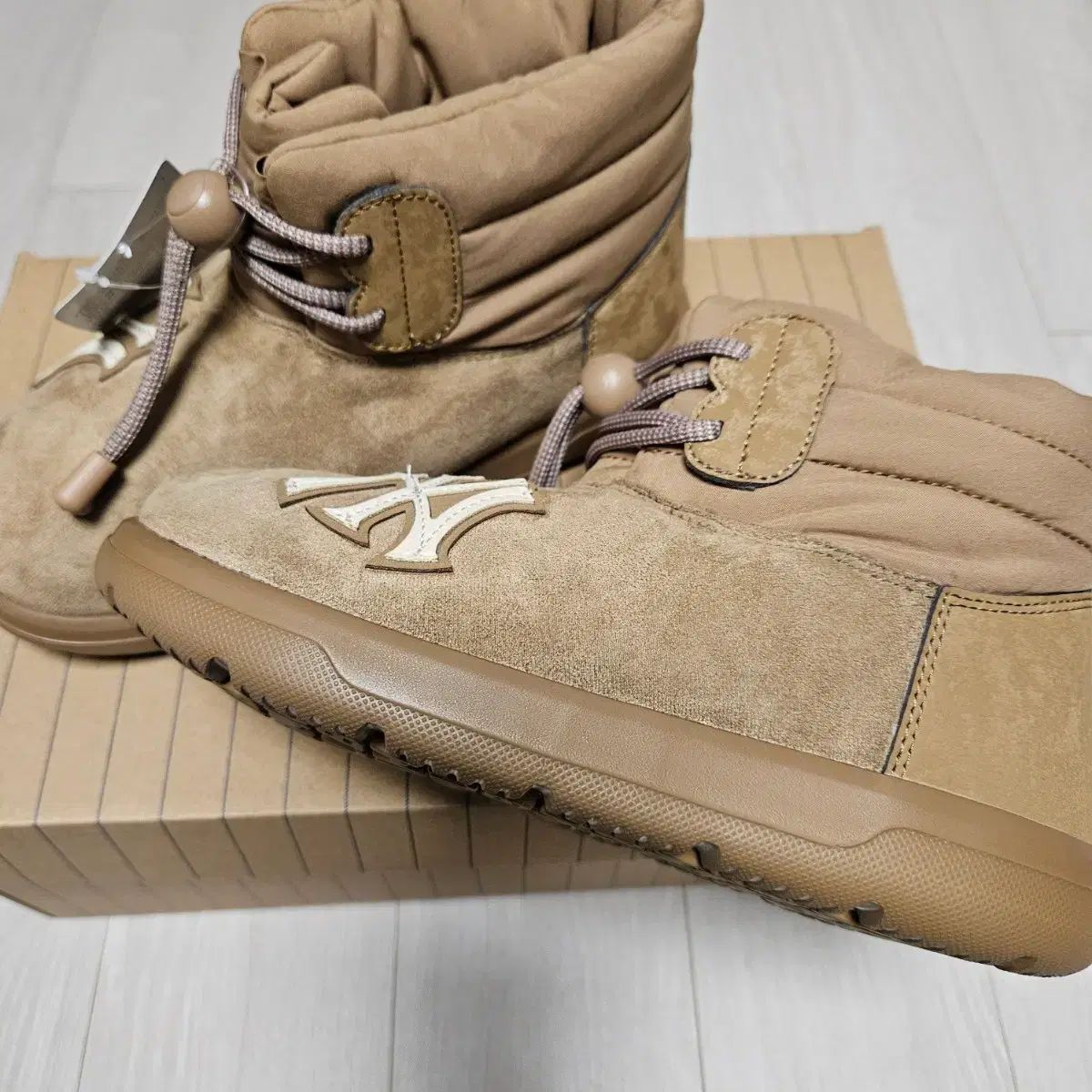 MLB ニューヨーク ヤンキース ファー ブーツ 230