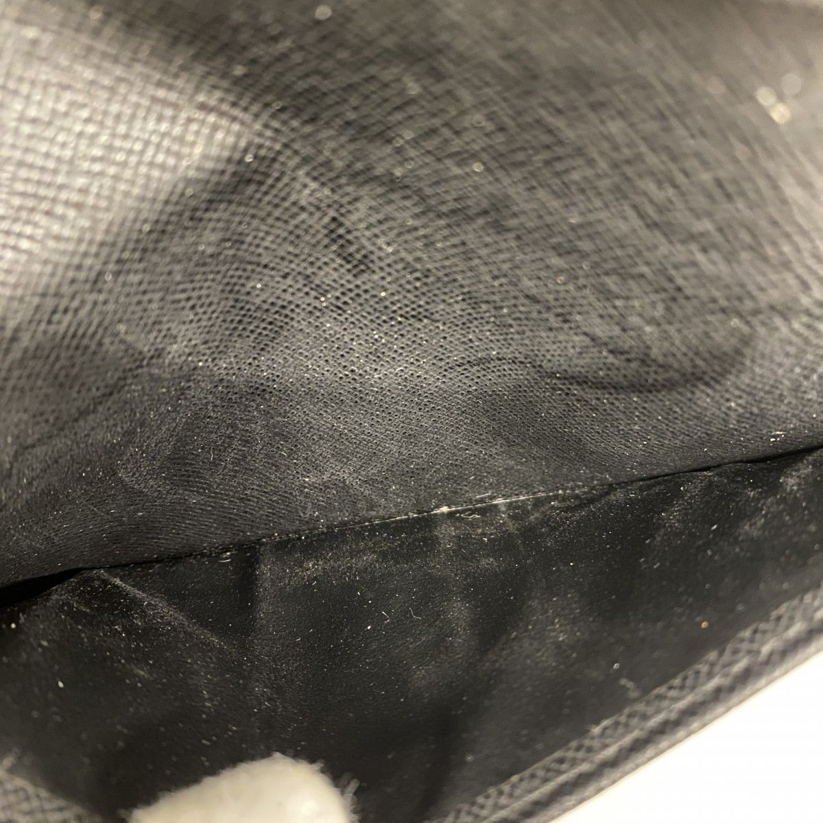 r ルイヴィトン