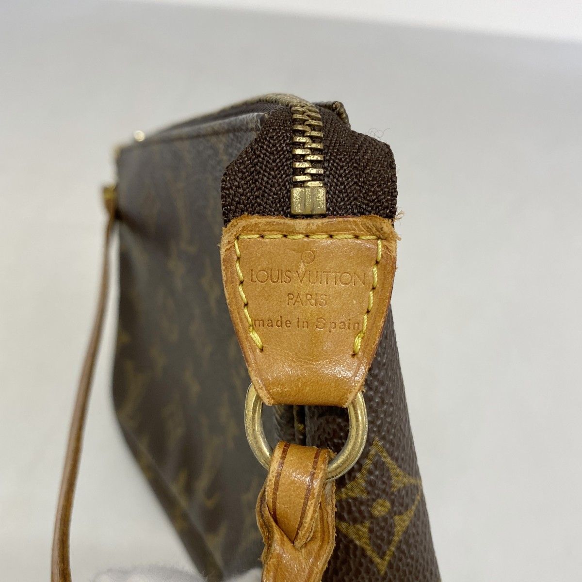 ポシェットアクセソワール