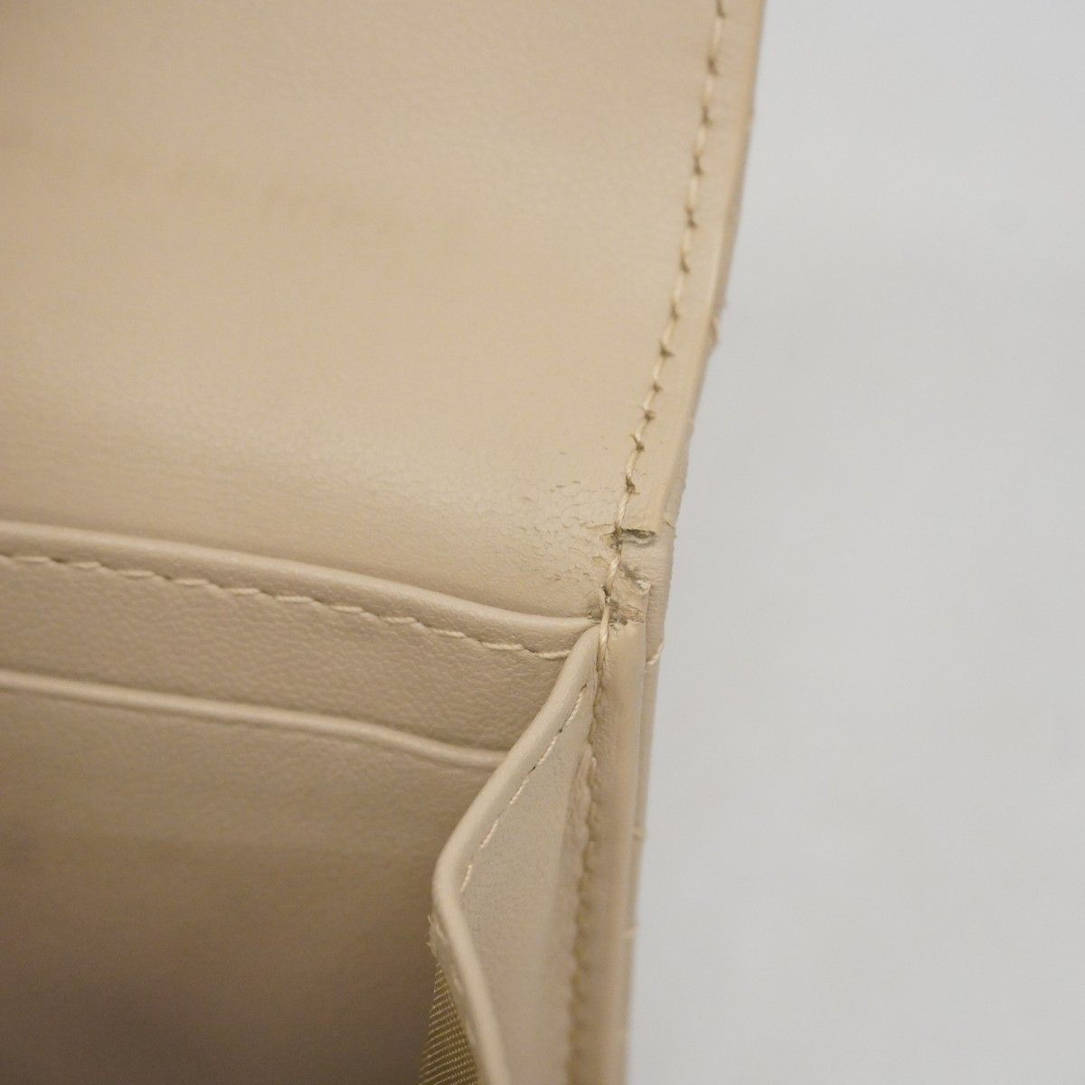 クリスチャンディオール 財布