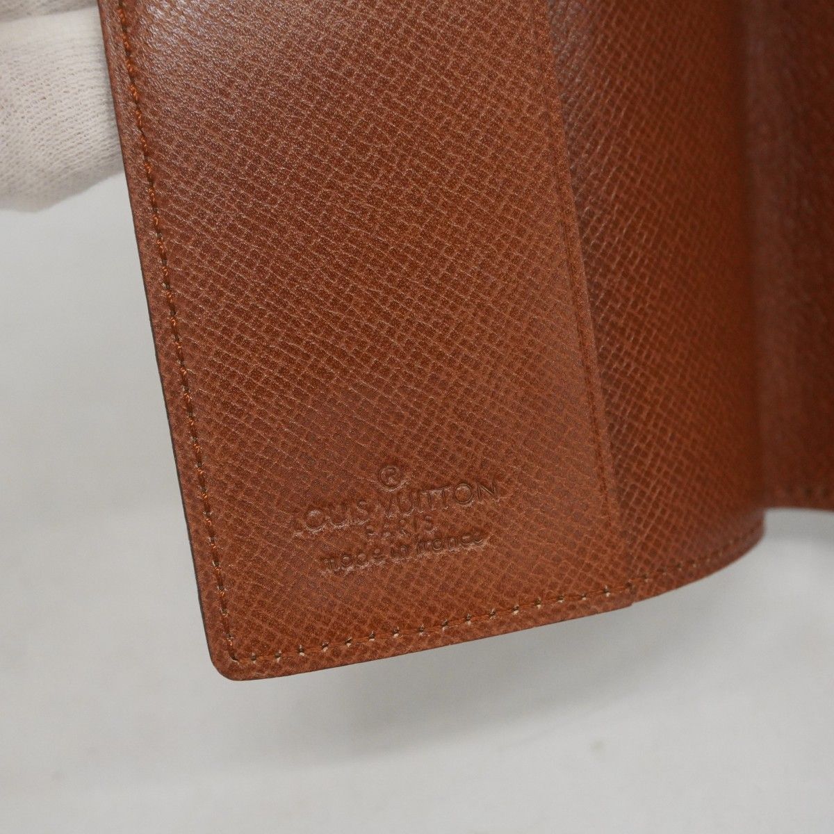 ルイヴィトン 手帳カバー