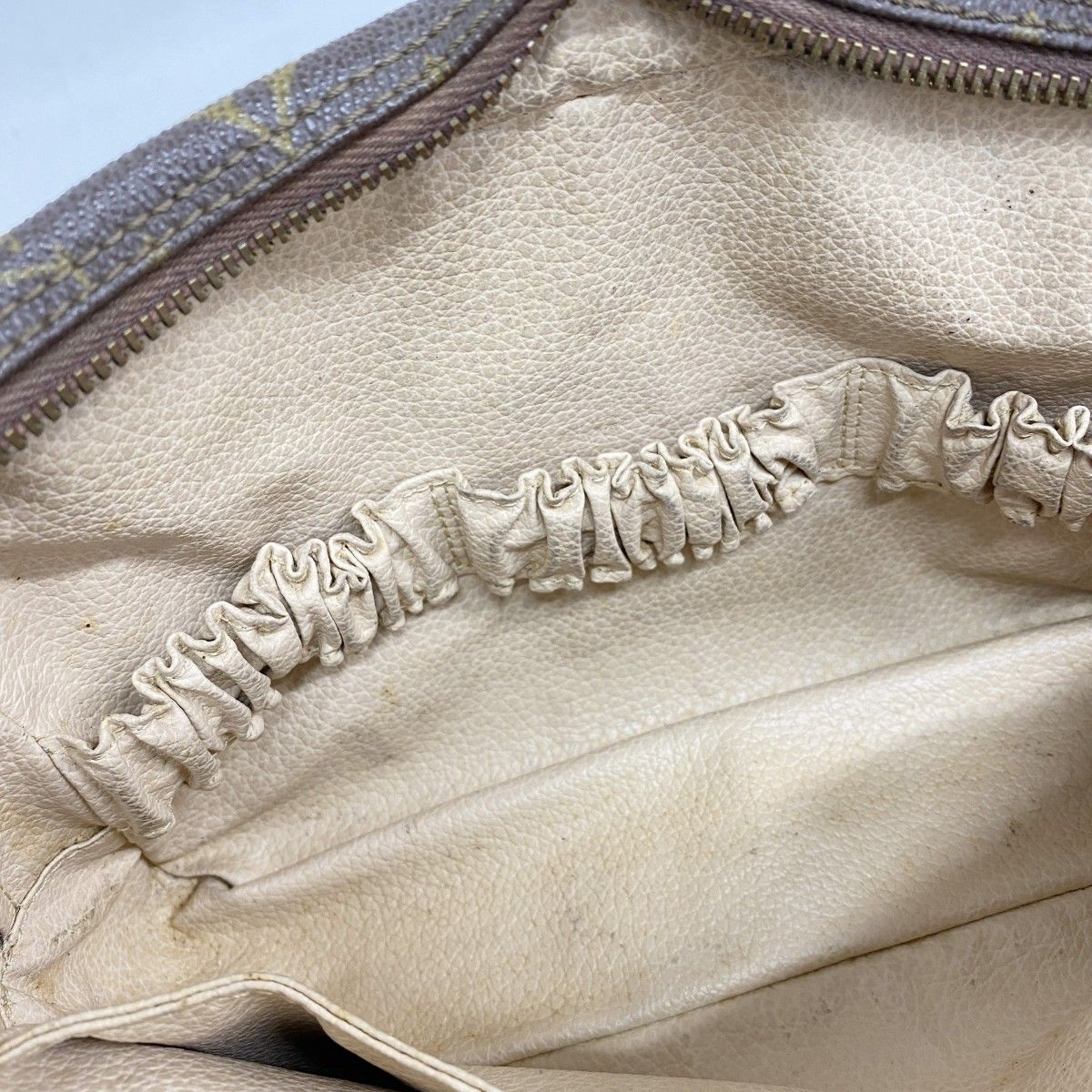 3229-r ルイヴィトン