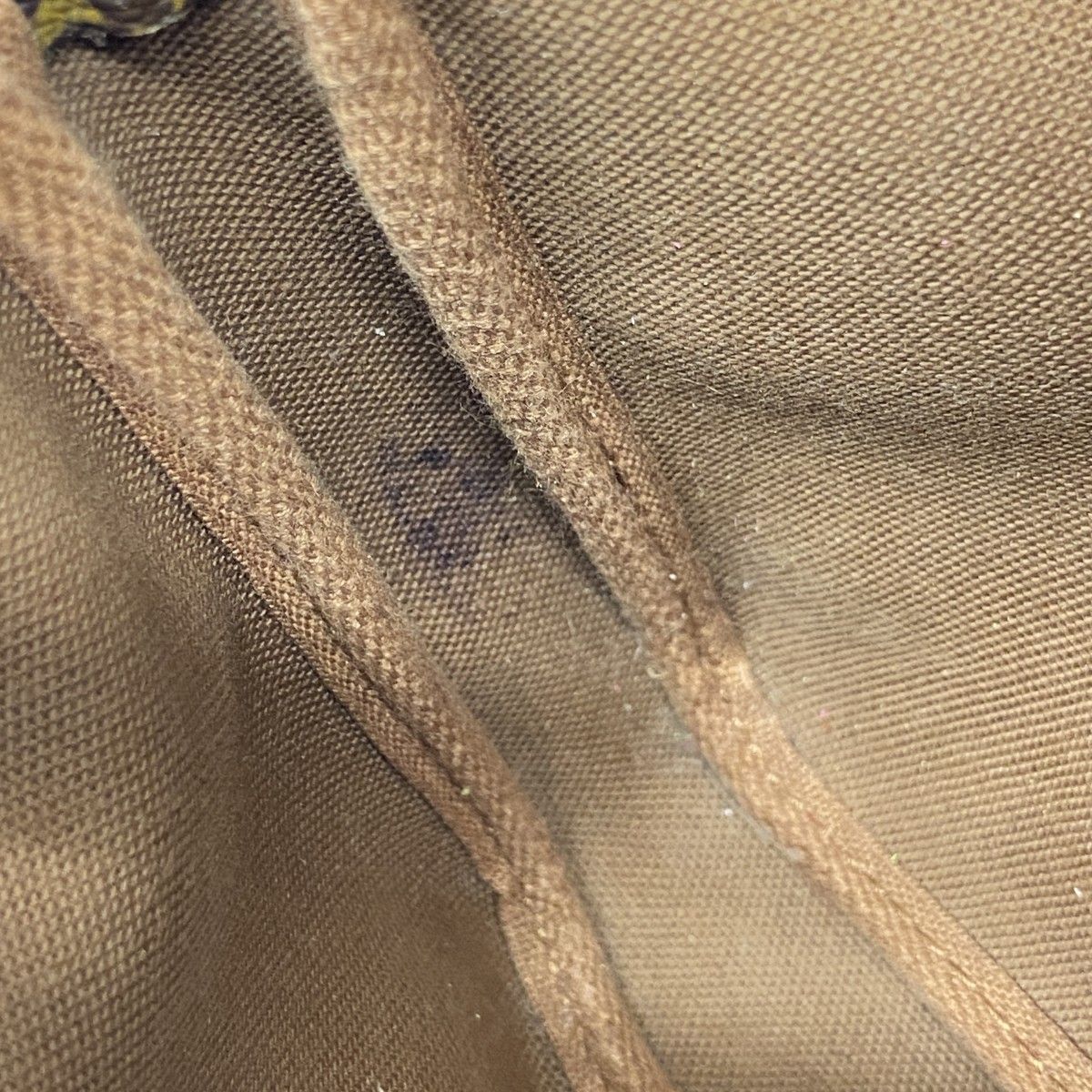 ポシェットアクセソワール