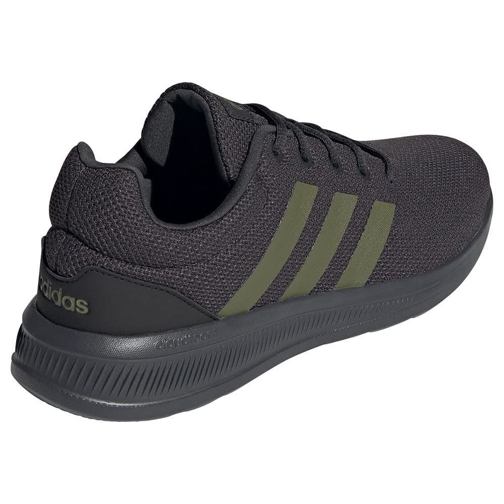 アディダス スニーカー