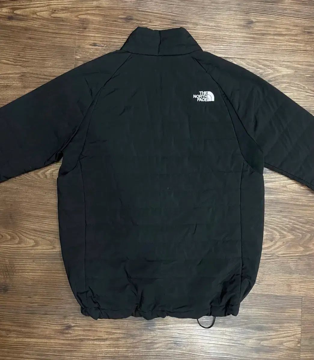 THE NORTH FACE ザノースフェイス 軽量ダウンs
