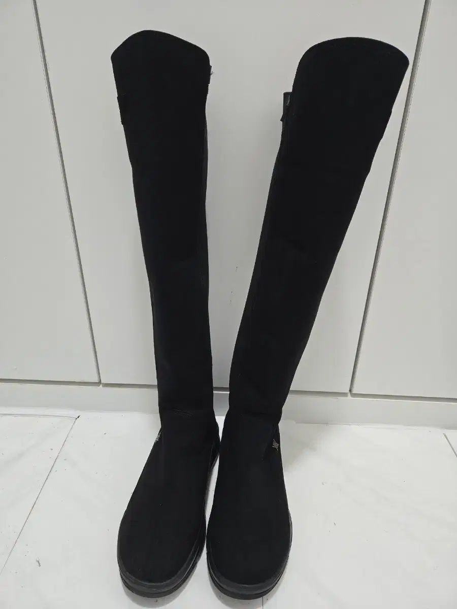ANEW GOLF(アニューゴルフ) スキニー ニーハイブーツ ブラック - メルカリ