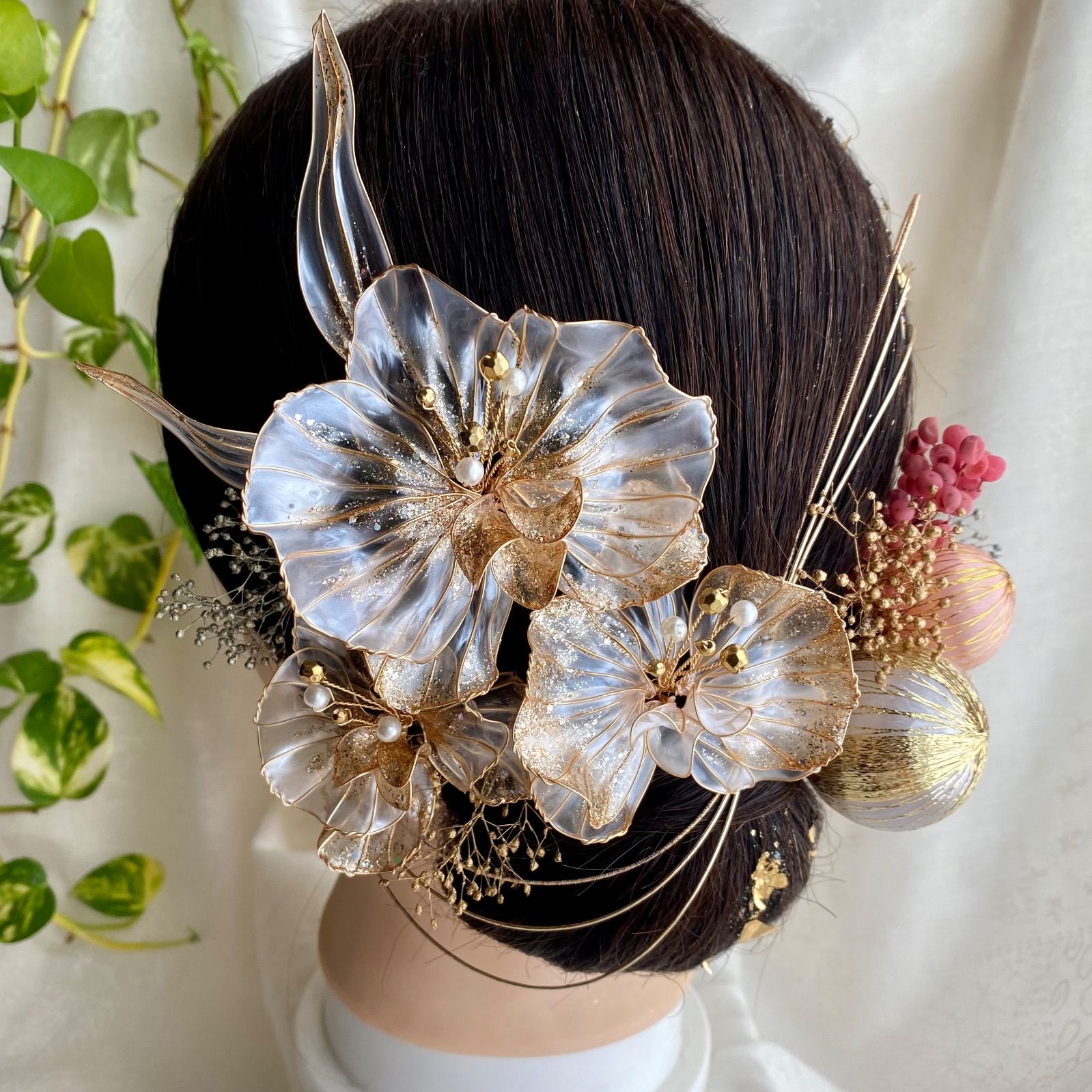 No.3 きらめく胡蝶蘭 アメリカンフラワーの髪飾り 金箔付 水引付 ピンク ディップフラワー ドライフラワー 結婚式 卒業式 成人式 前撮り ブライダル ウェディング 着物 和装 ディップアート