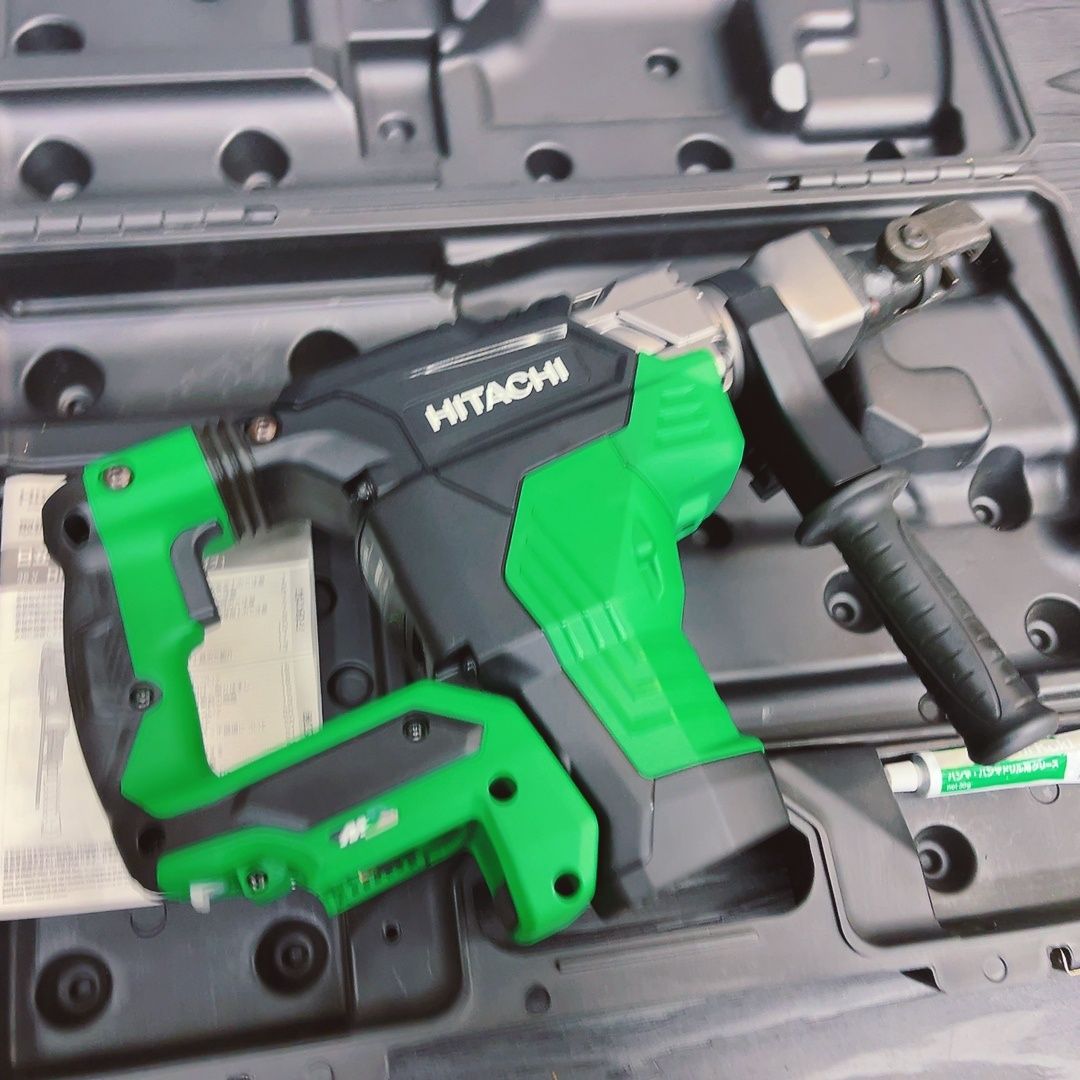 コードレスハンマドリル