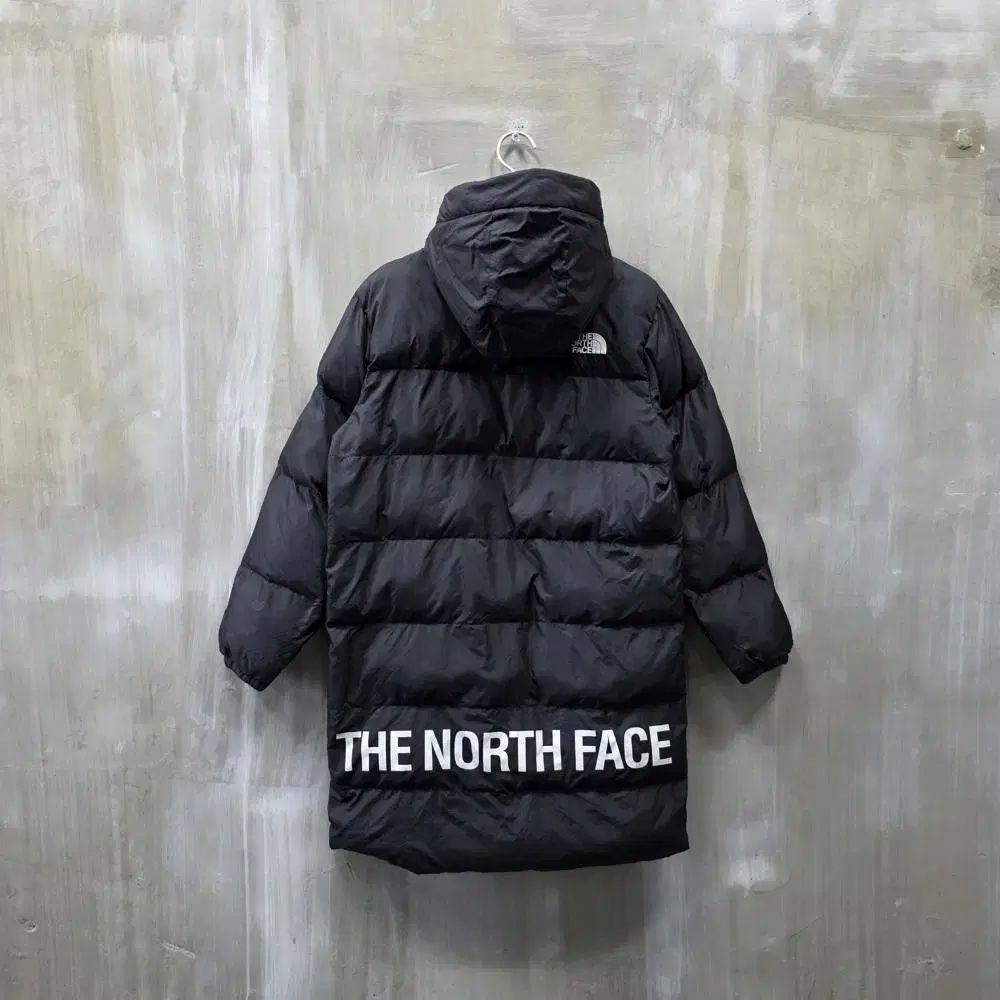 THE NORTH FACE ブラック ロング ダウン アウター キッズ 160 JP 1079