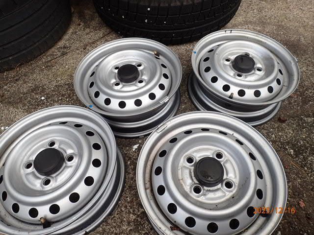 4本 スズキ エブリイ DA 17 V 12 x 4 00 B スチール a