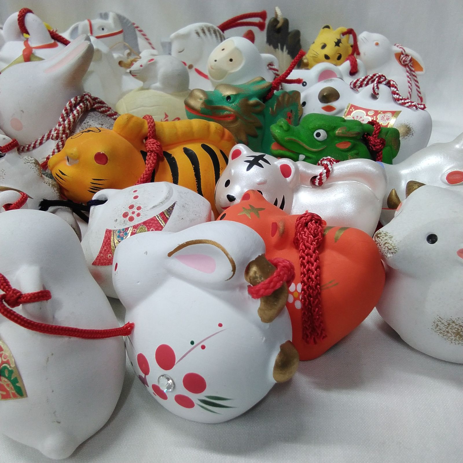 土鈴 置物 魔除け 縁起物 干支鈴 陶器鈴 土鈴 土産 工芸品 まとめて 50